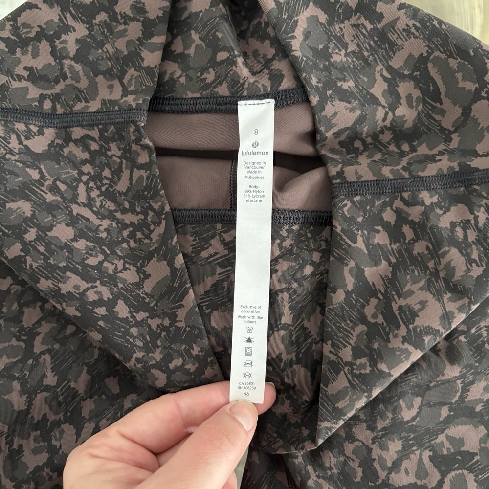 Lululemon Women's Wild Thing Camo Brown Earth Multi High-Rise Tight 25" SzL - Picture 3 of 9